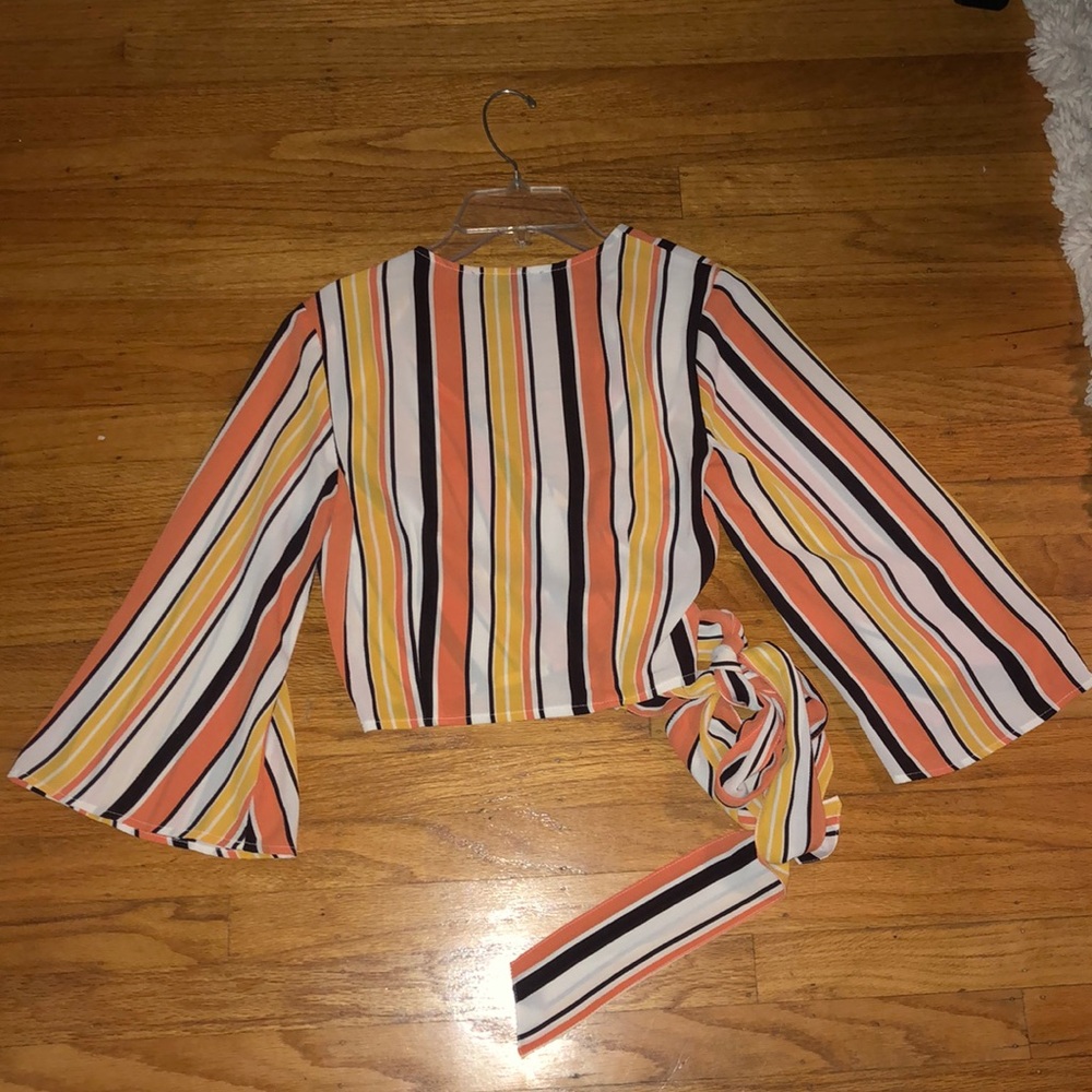 Blouse - Picture 2 of 3